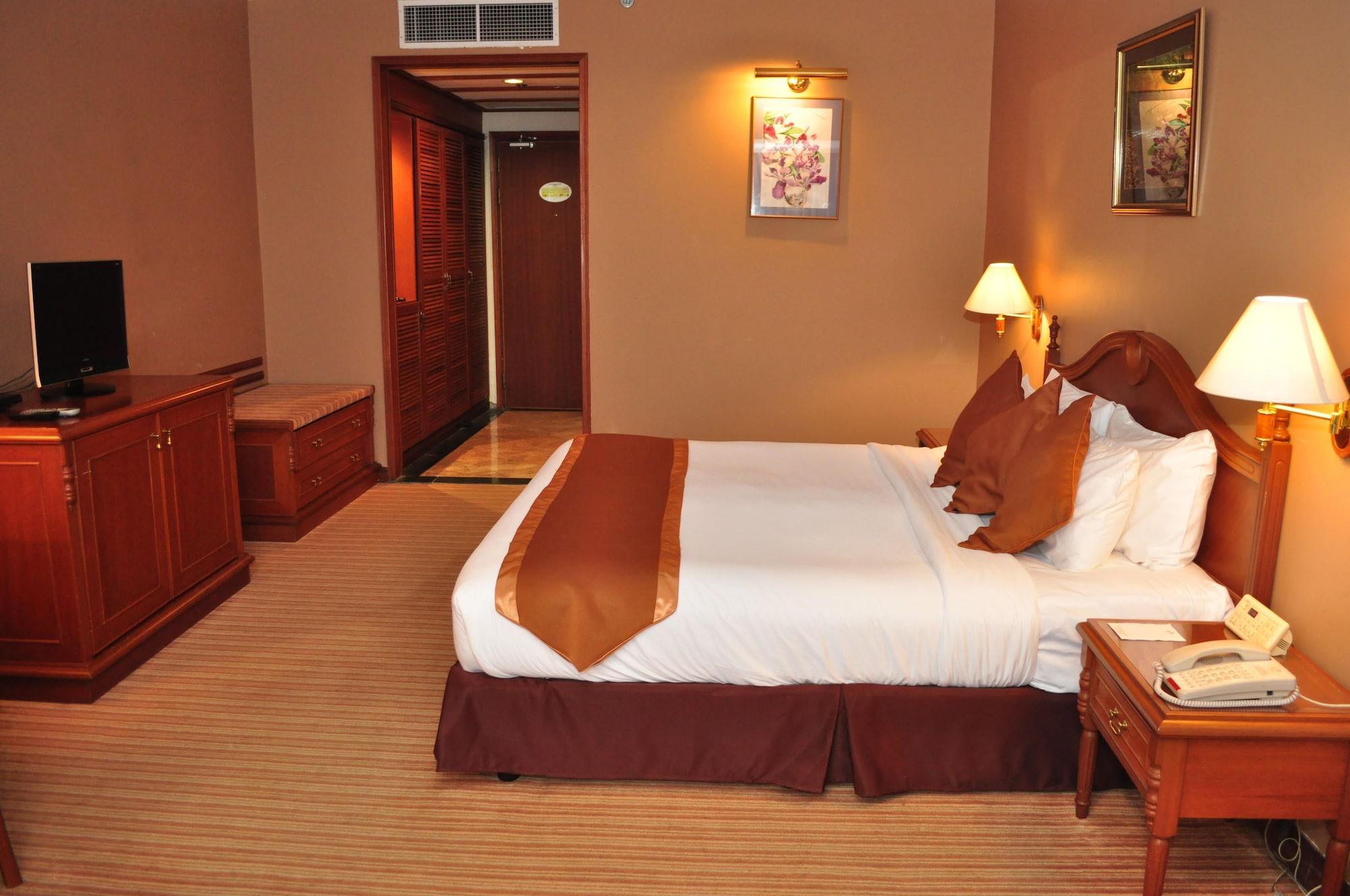 Mulia Hotel Bandar Seri Begawan Esterno foto