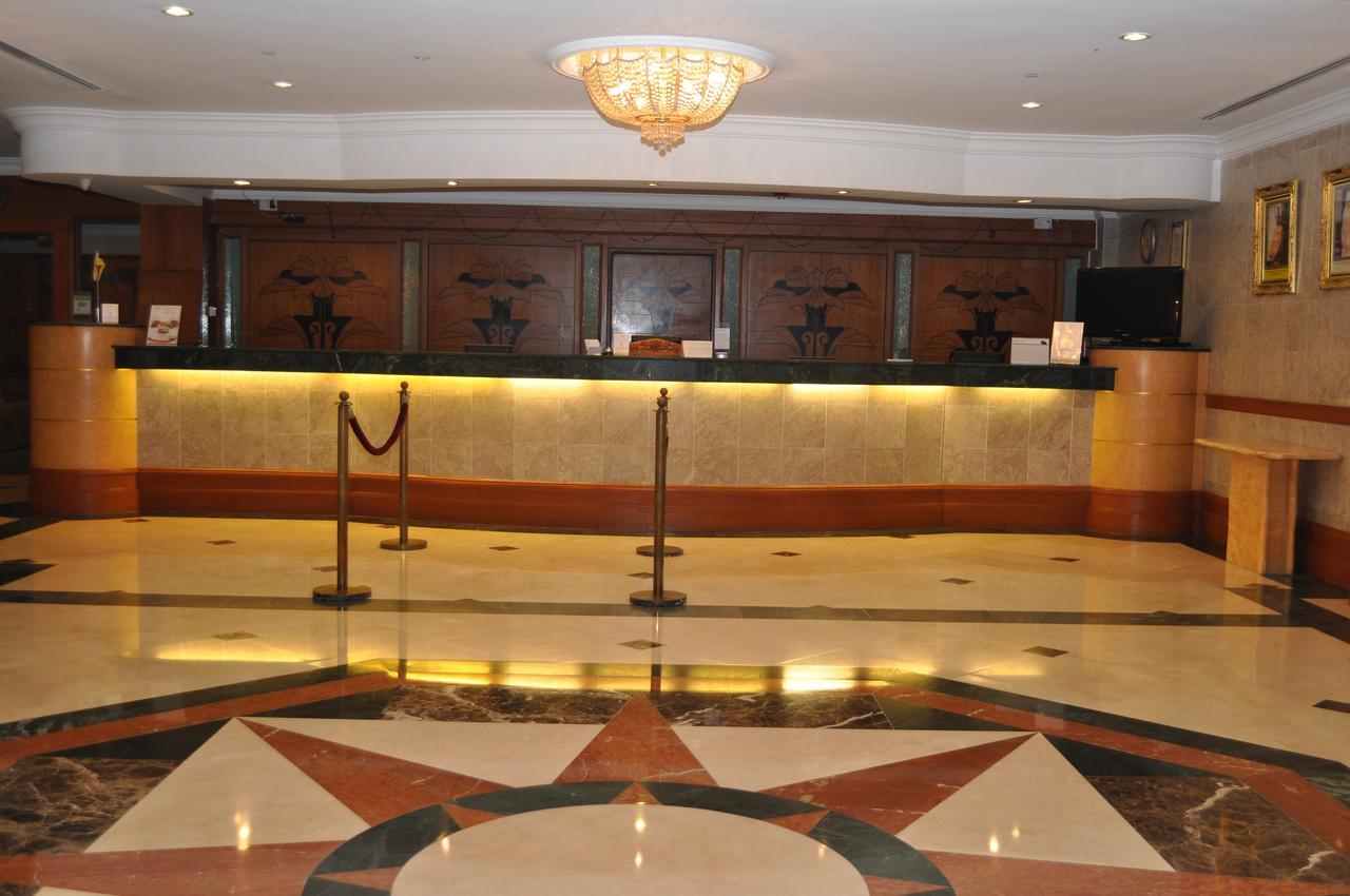 Mulia Hotel Bandar Seri Begawan Esterno foto